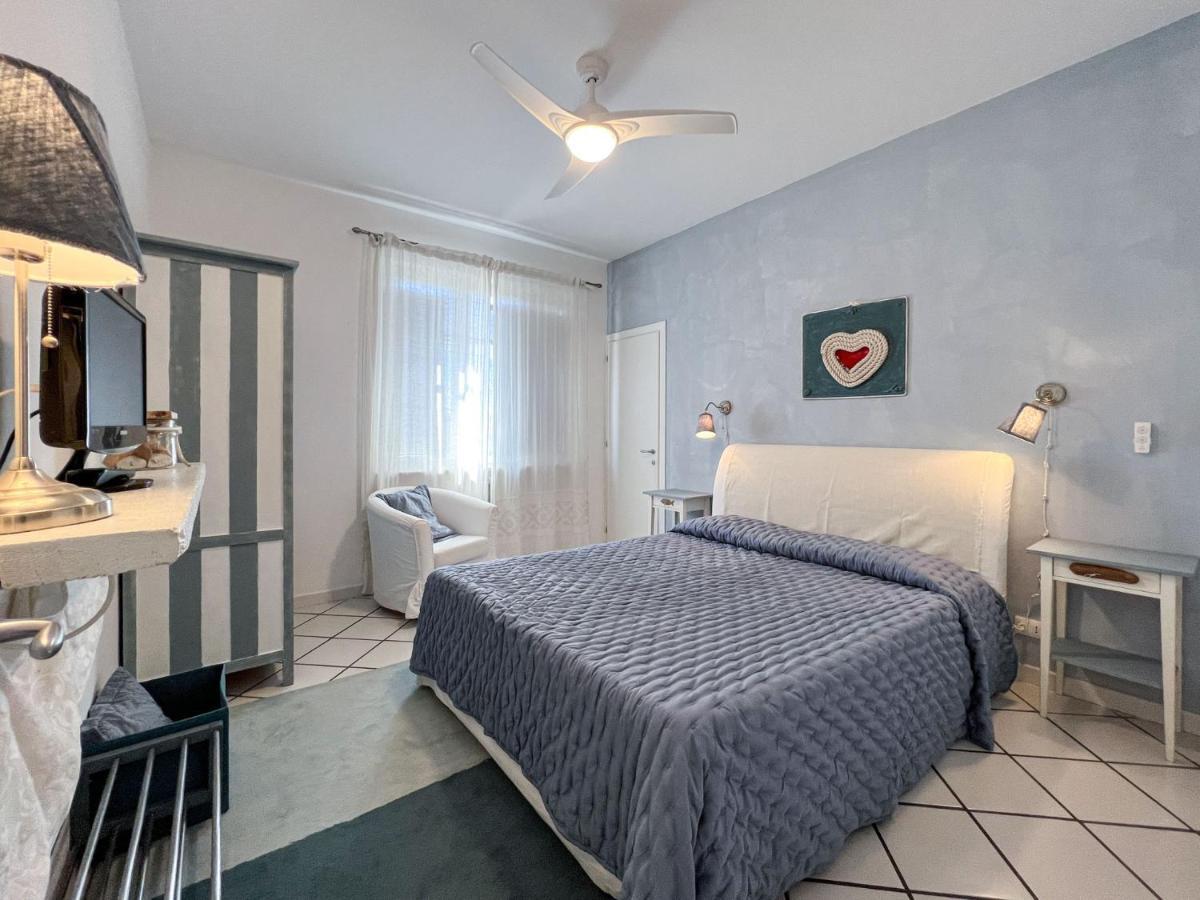 A Casa Di Enrico B&B Portoferraio Kültér fotó