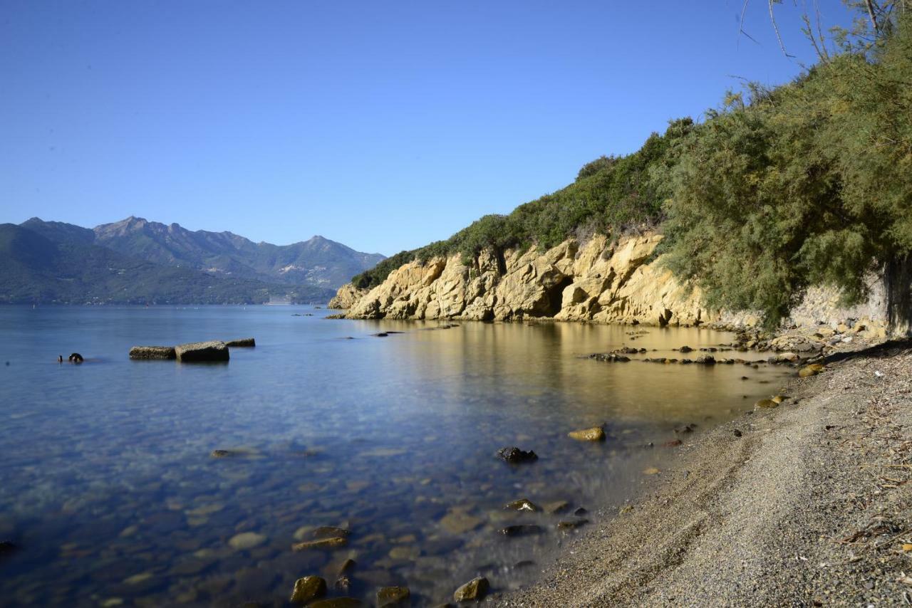 A Casa Di Enrico B&B Portoferraio Kültér fotó